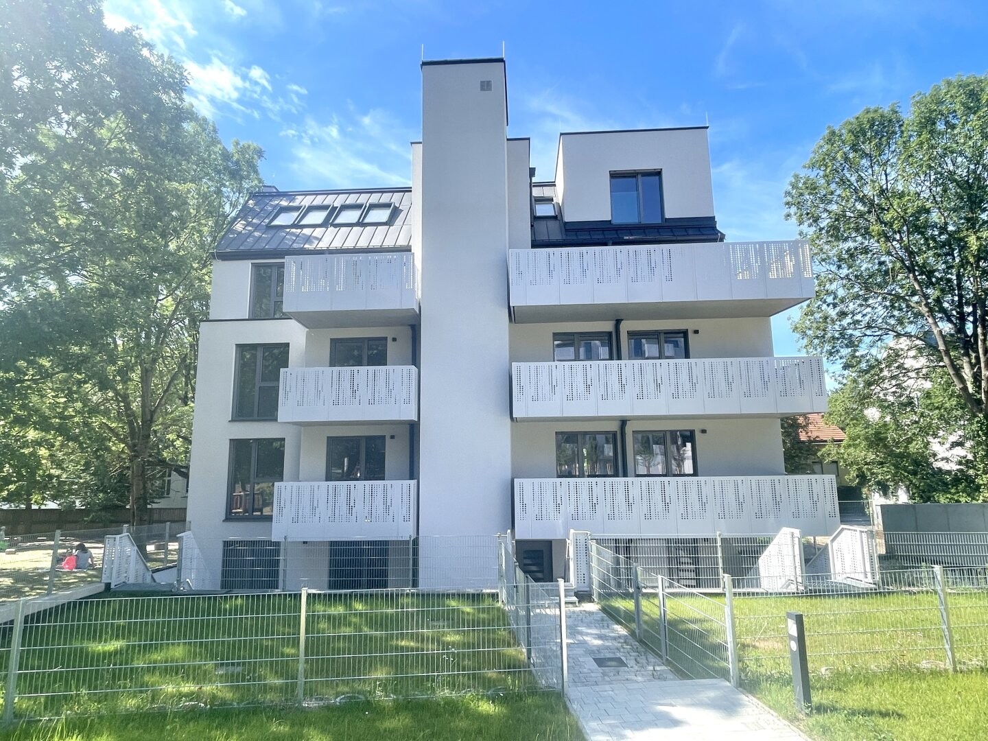 Bild 15 von 17