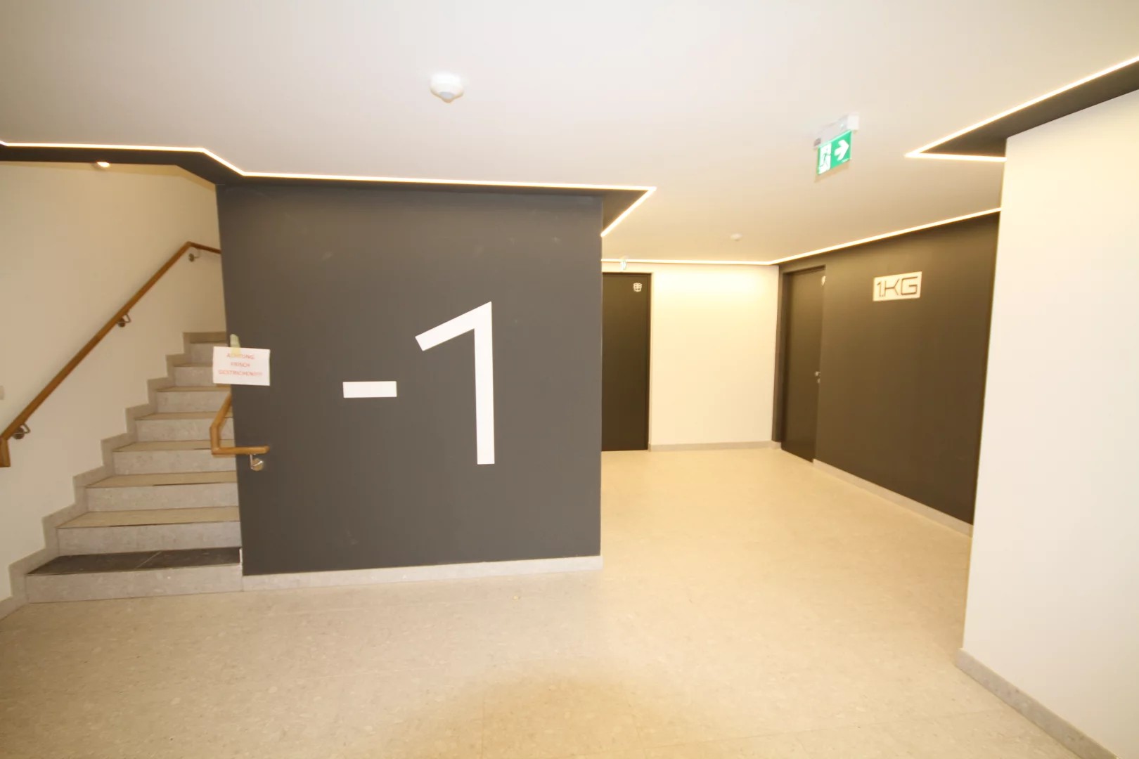 Bild 4 von 8