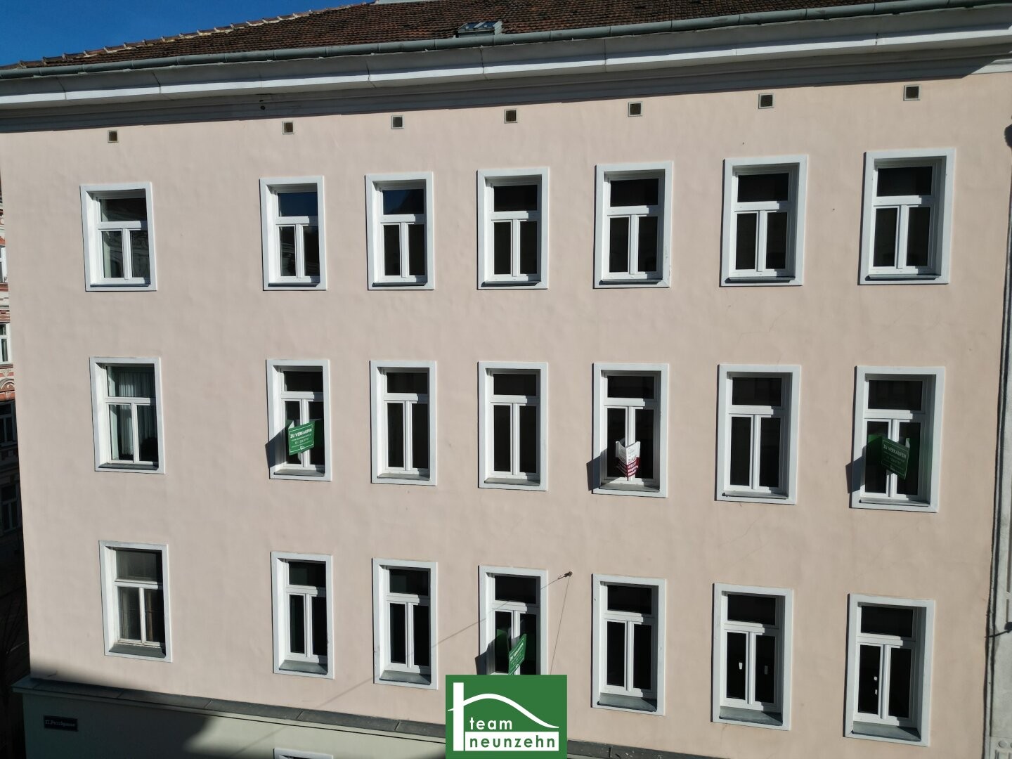 Bild 1 von 2