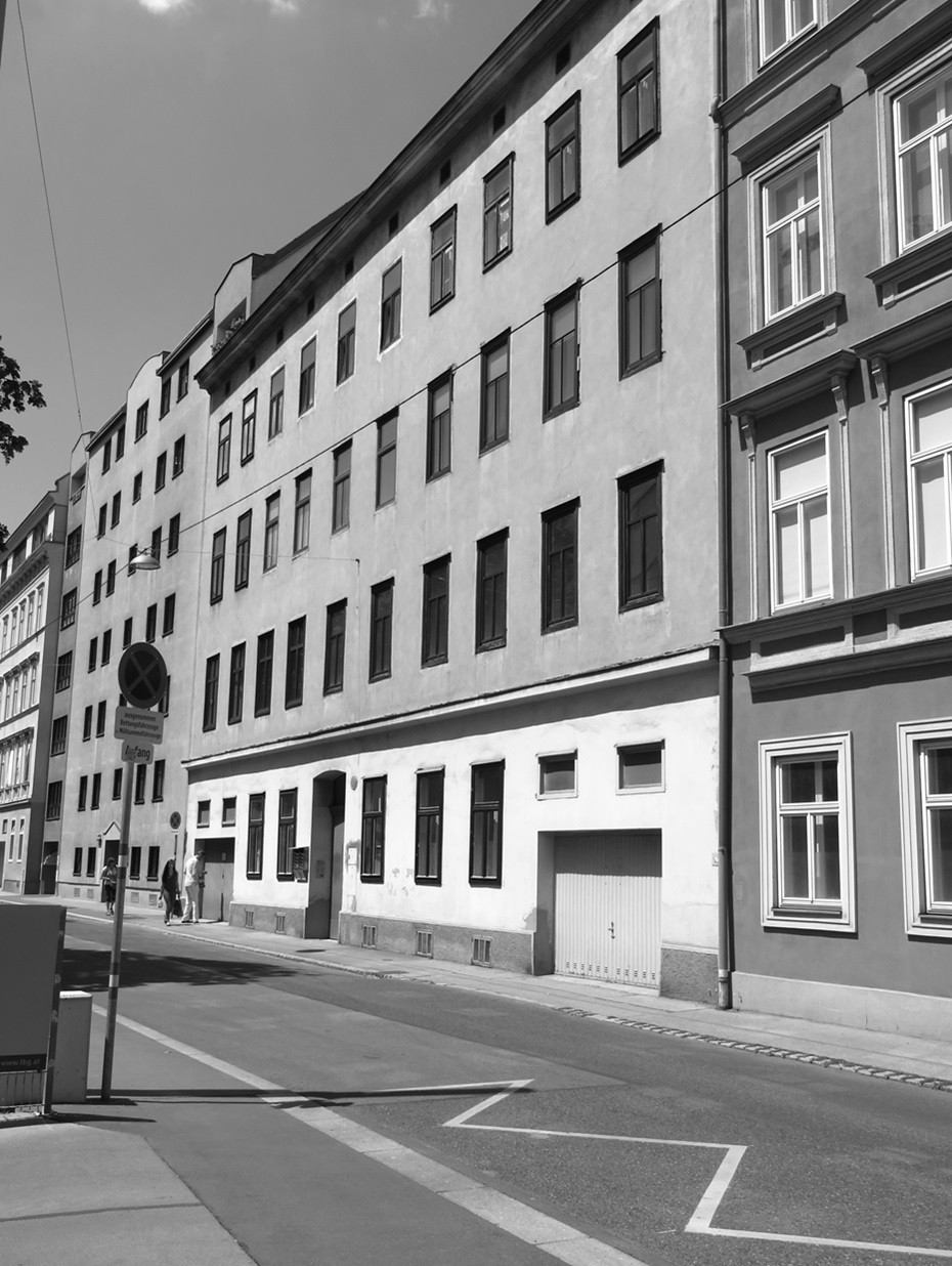 Bild 2 von 2