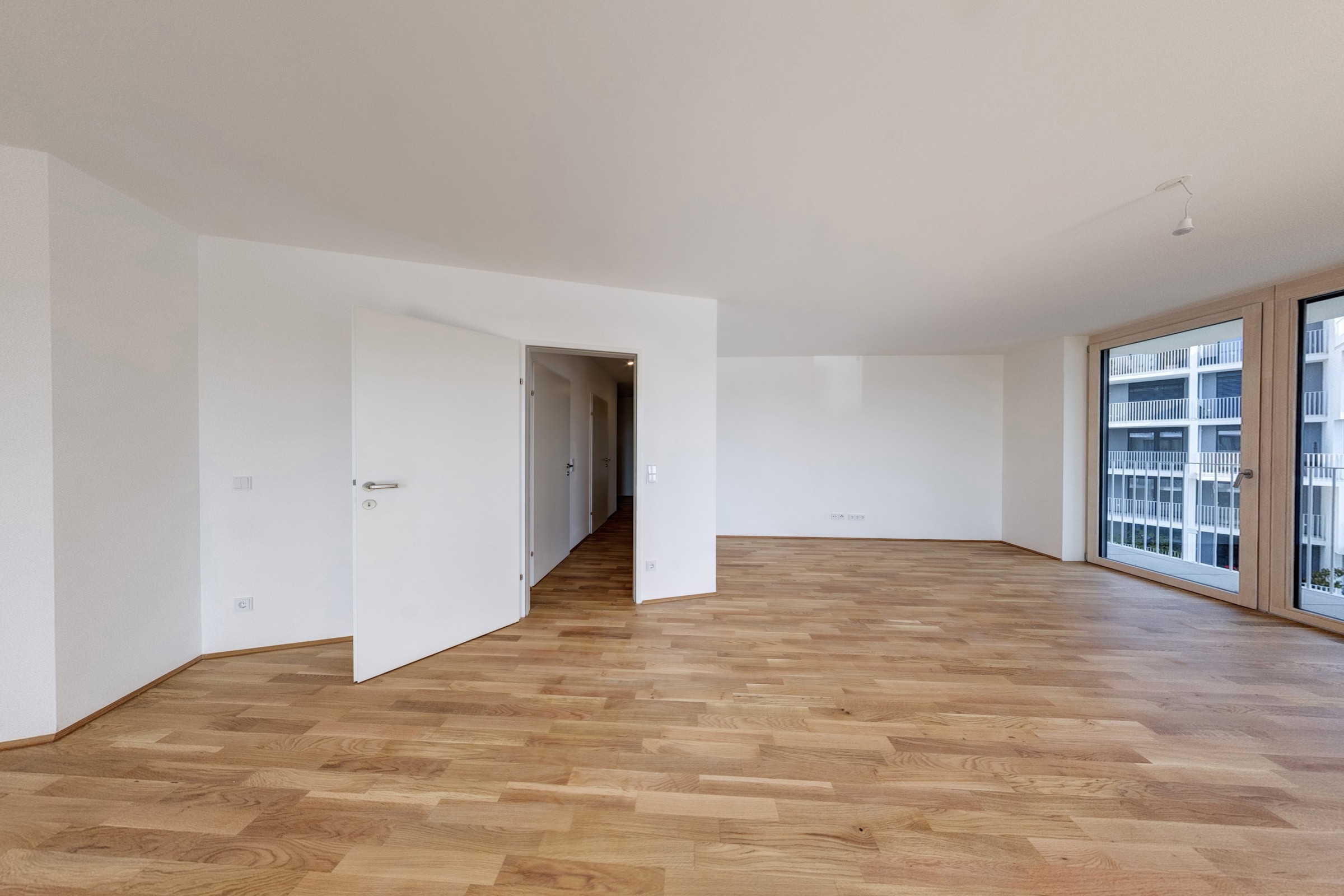 Image 9 of 9